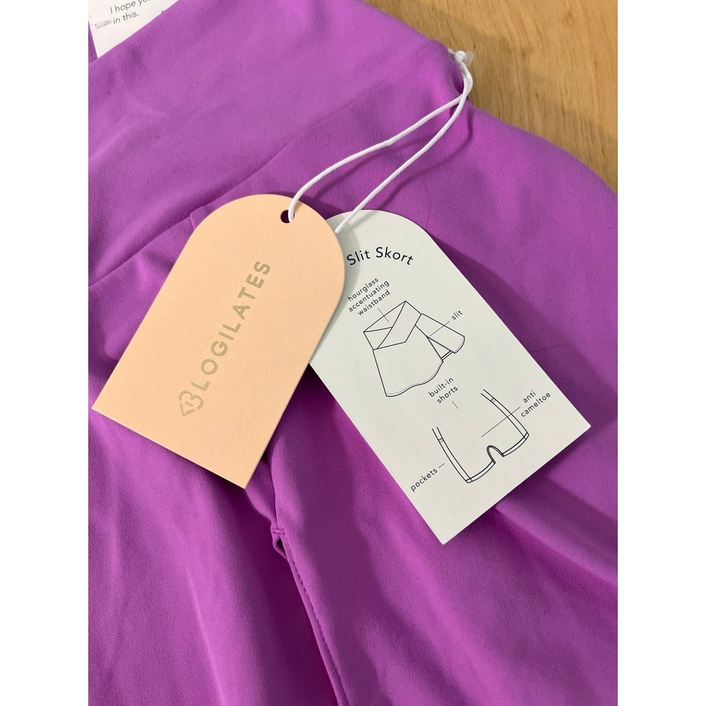 Blogilates Crisscross Slit Skort Size M -NWT - Picture 3 of 7